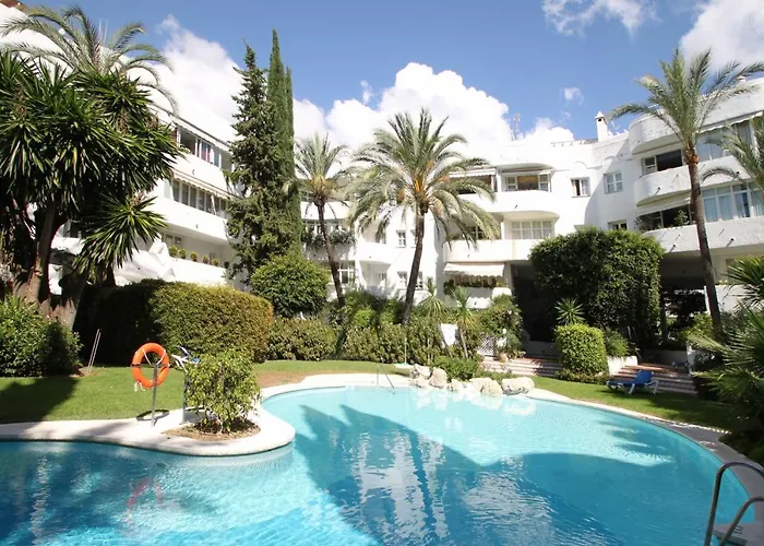 Real - Stylish 2 Bedroom By Finest