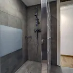 Διαμέρισμα Real - Stylish 2 Bedroom By Finest *
