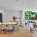 Real - Stylish 2 Bedroom By Finest *