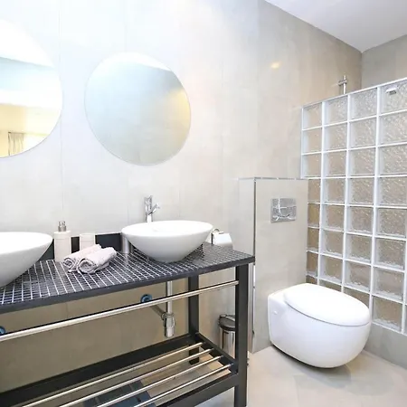 شقة Real - Stylish 2 Bedroom By Finest