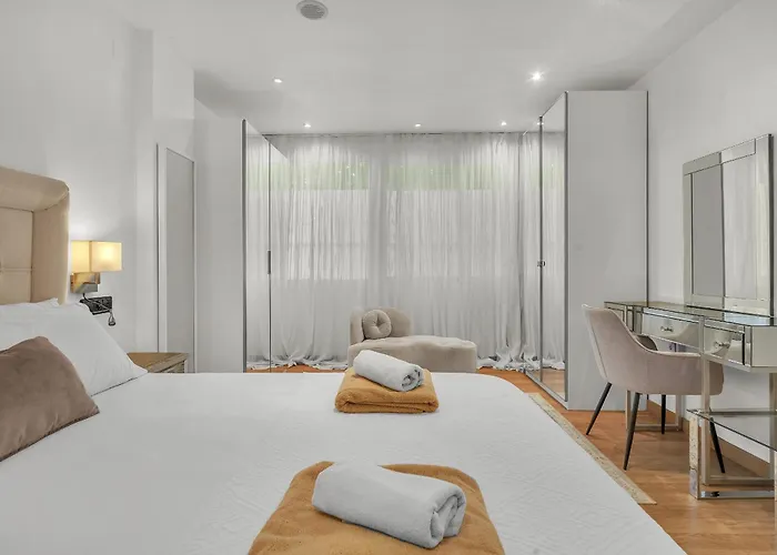 Real - Stylish 2 Bedroom By Finest Apartment Marbella